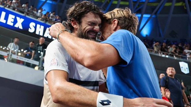 emotional moment of vacherot after winning the atp shanghai